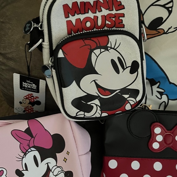 Minnie Mouse bundle - Picture 4 of 8